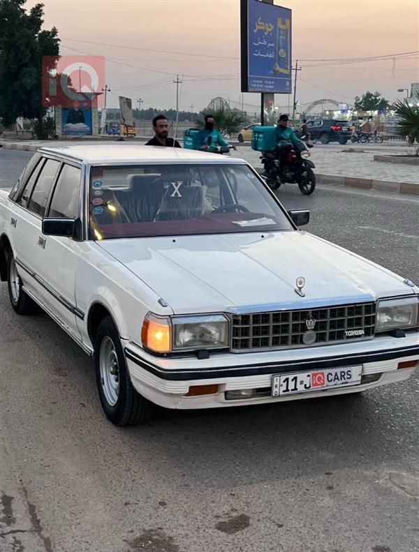 تۆیۆتا کراون 1985 بۆ فرۆشتن لە عێراق - عەمارە